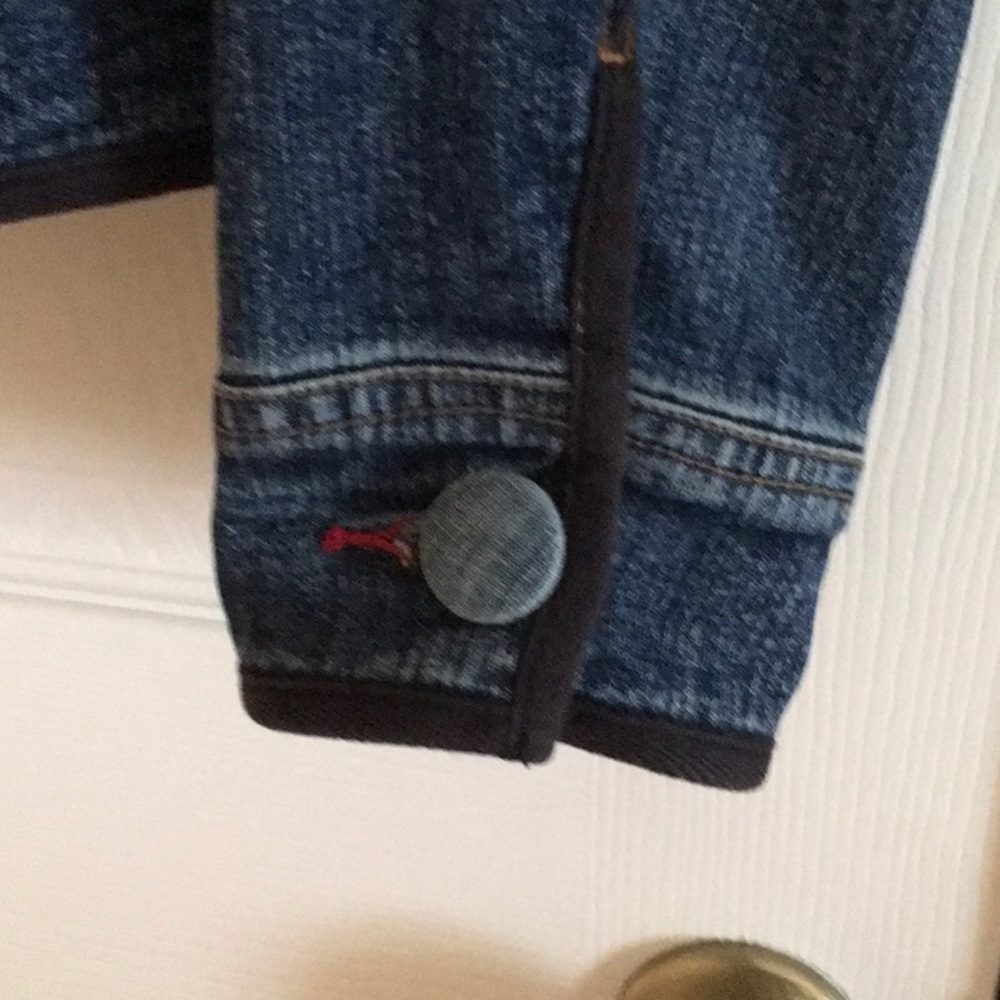 Blue Jean jacket - Picture 2 of 4